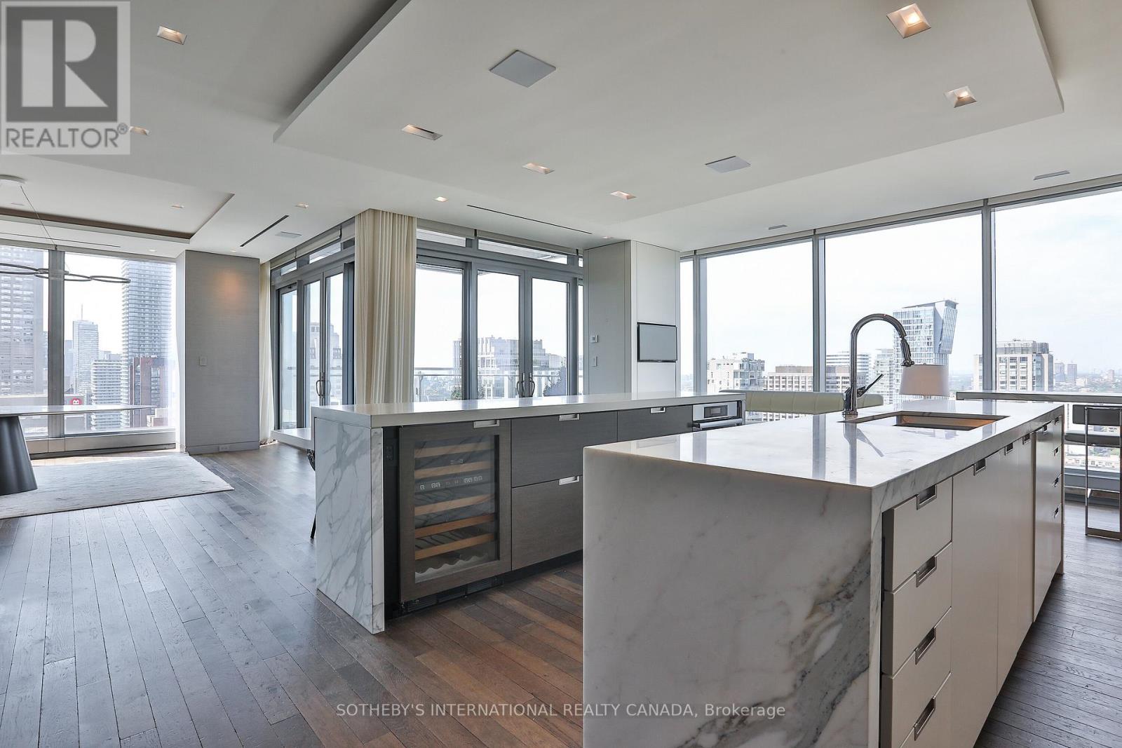 2503/2504 - 50 Yorkville Avenue, Toronto, Ontario  M4W 0A3 - Photo 12 - C13096878