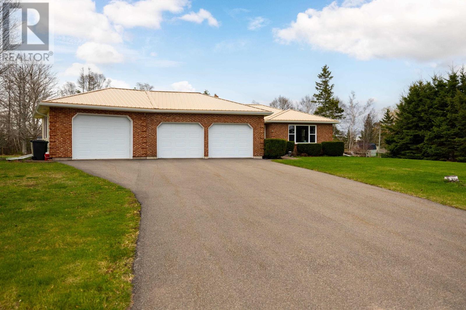 4 Cudmore Lane, Brackley, Prince Edward Island  C1E 2P8 - Photo 3 - 202607608