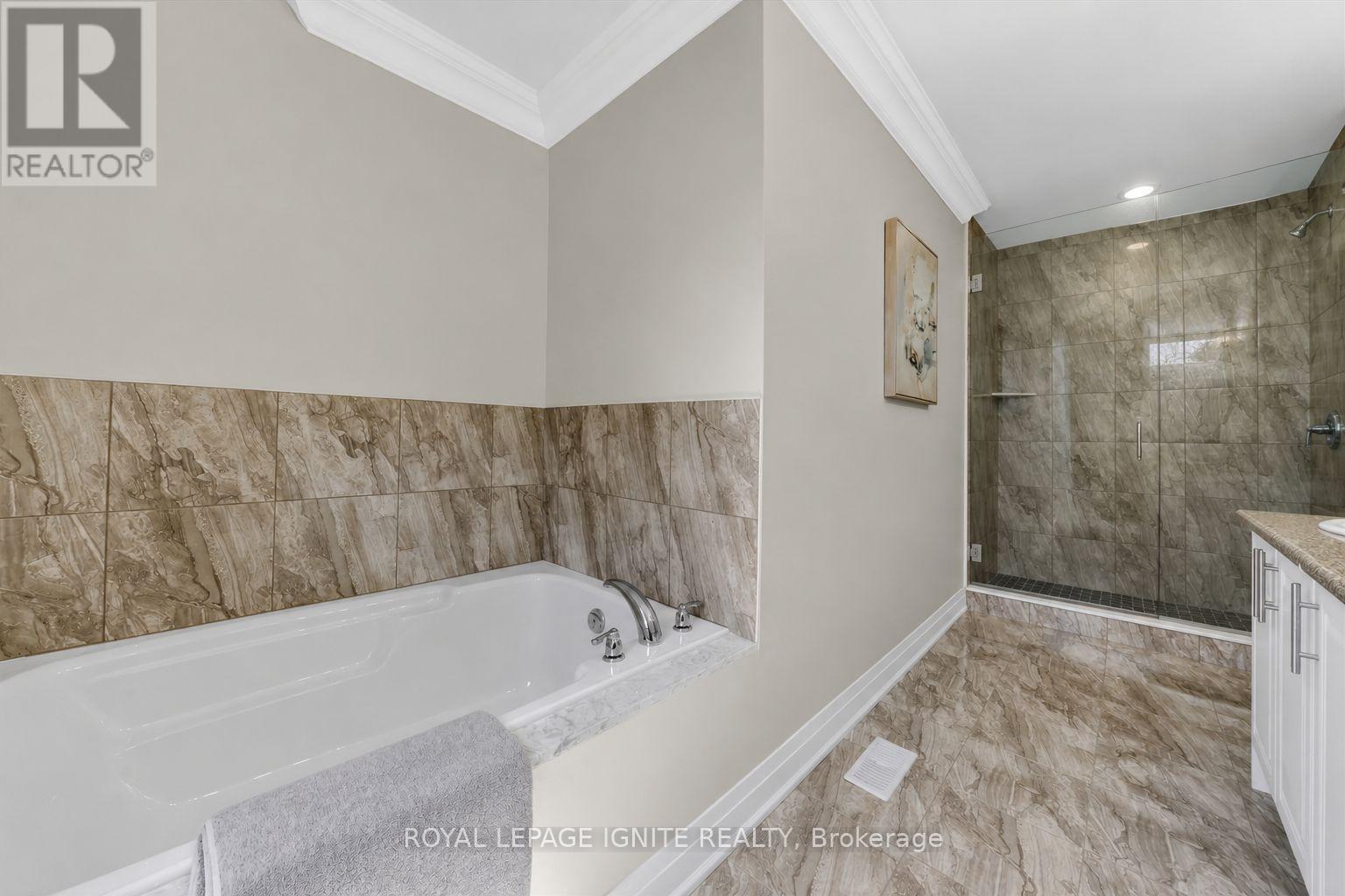 6 - 1741 Fairport Road, Pickering, Ontario  L1V 1S9 - Photo 26 - E13096770
