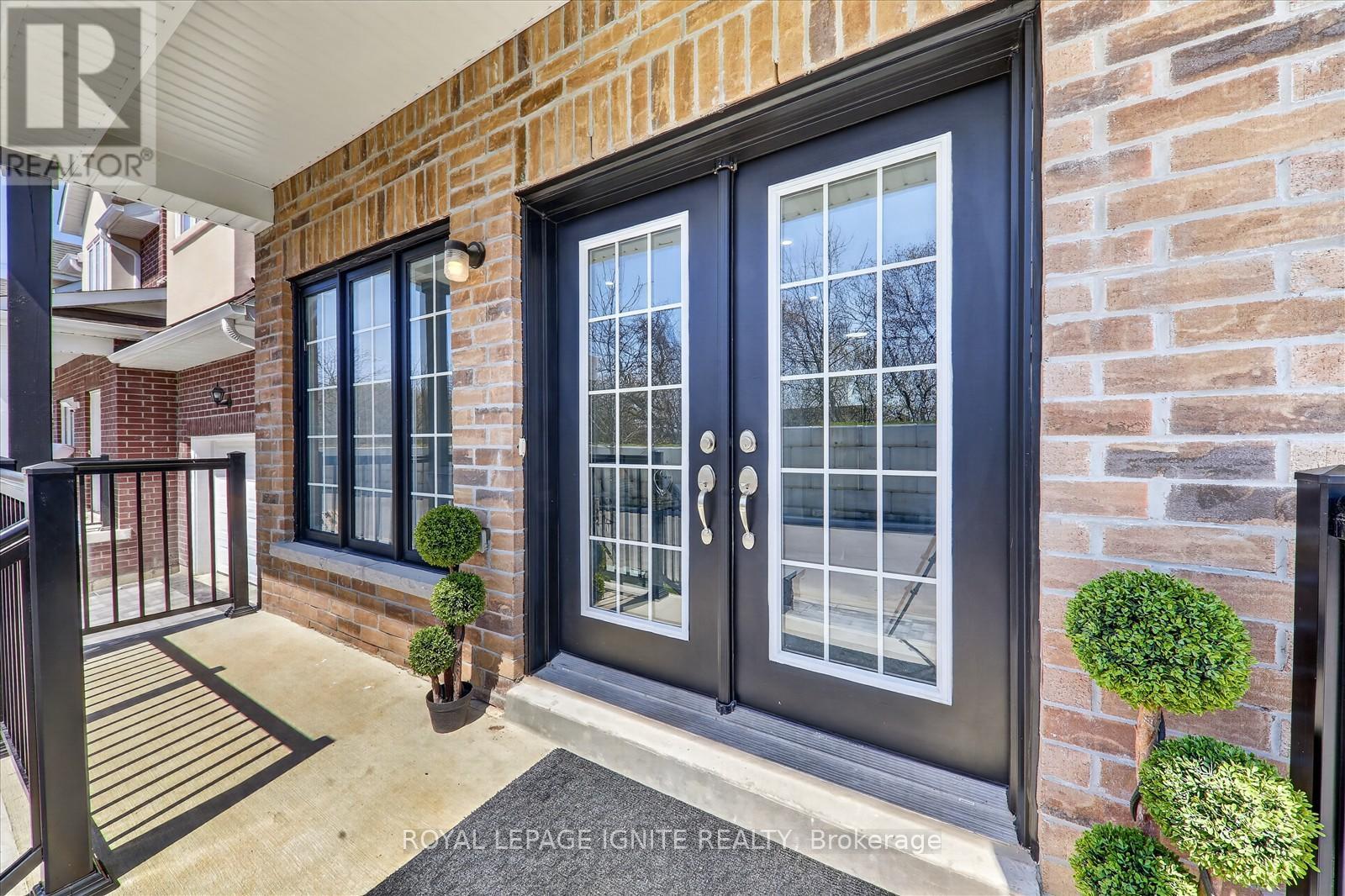 6 - 1741 Fairport Road, Pickering, Ontario  L1V 1S9 - Photo 6 - E13096770