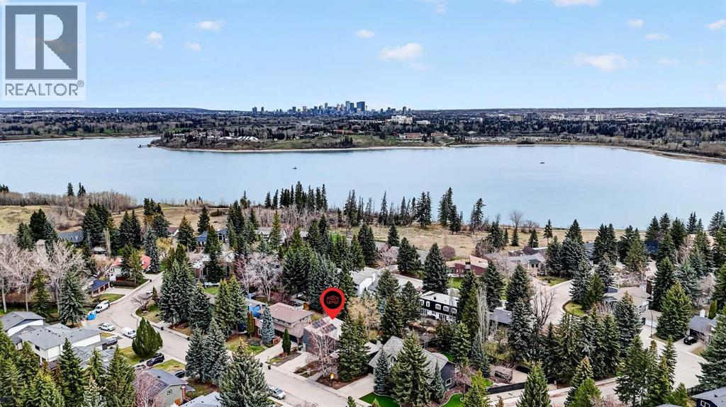 8932 Baylor Crescent SW, Calgary, Alberta  T2V 3N4 - Photo 2 - A2305766