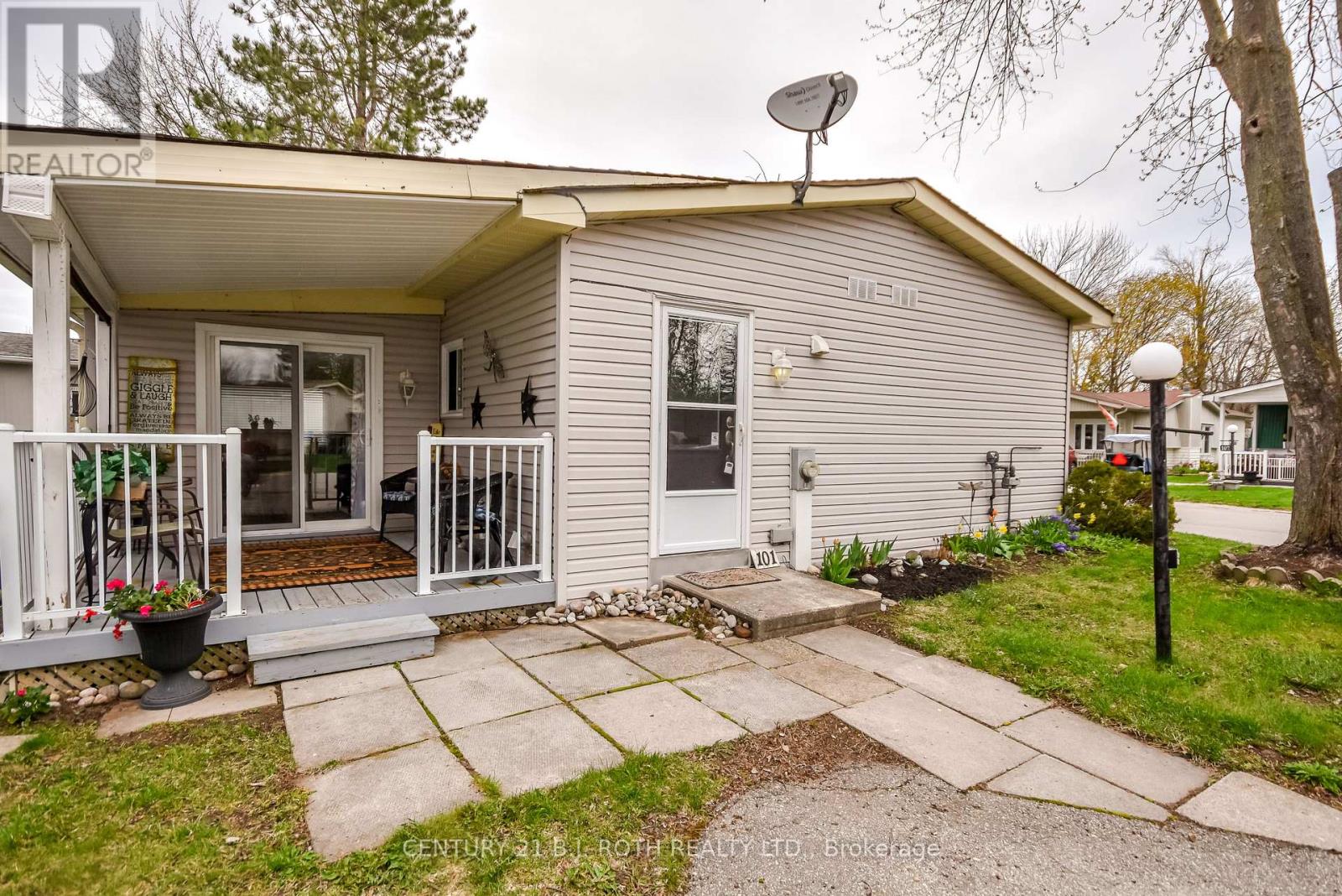 101 Linden Lane, Innisfil, Ontario  L9S 1N3 - Photo 34 - N13096834