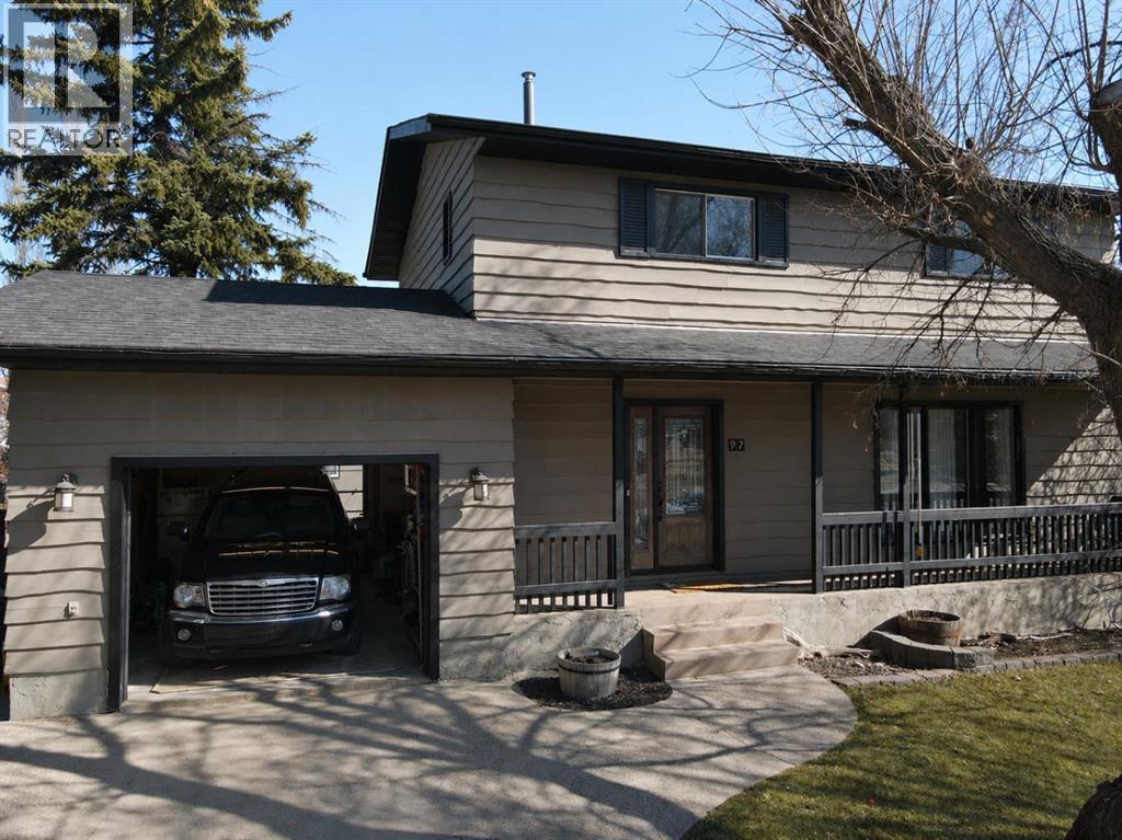 97 Feero Drive, Whitecourt, Alberta  T7S 1E7 - Photo 36 - A2306028