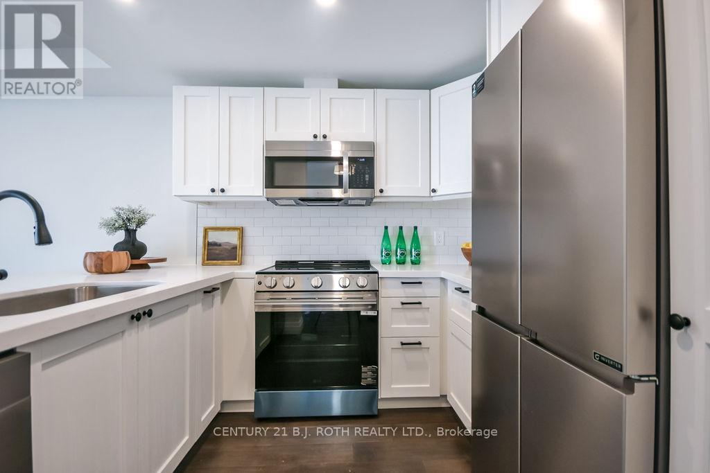 314 - 268 Ridley Boulevard, Toronto, Ontario  M5M 4N3 - Photo 3 - C12841986