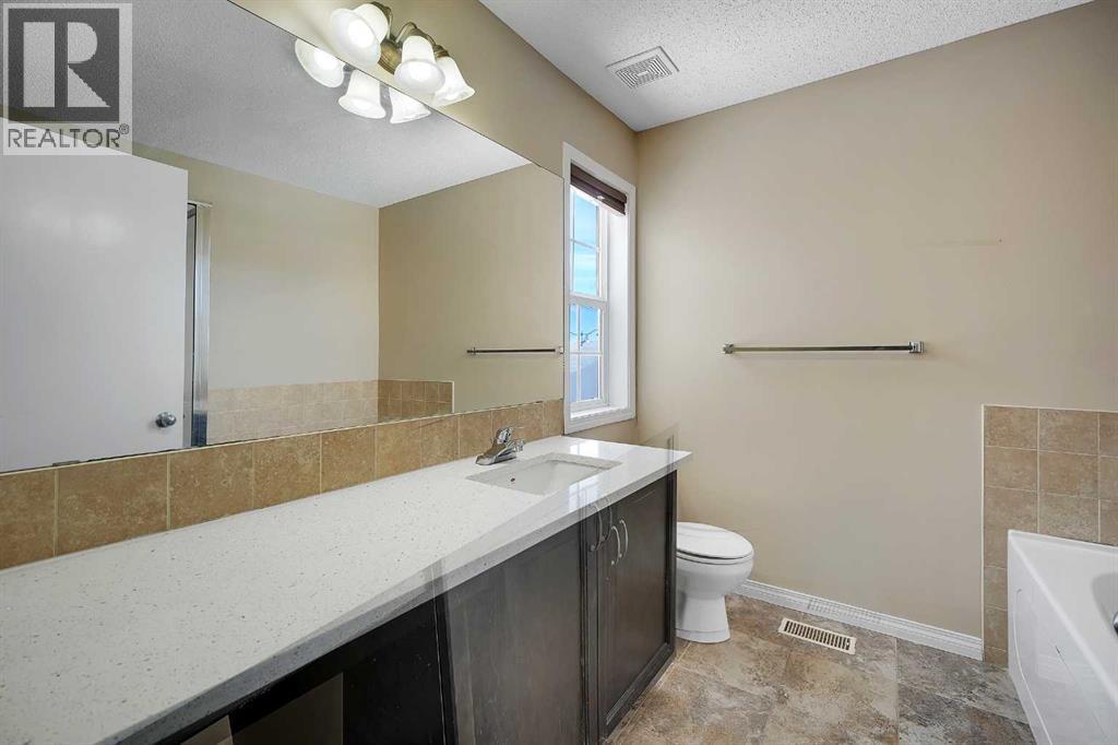 1833 New Brighton Drive SW, Calgary, Alberta  T2Z 4N8 - Photo 28 - A2294121