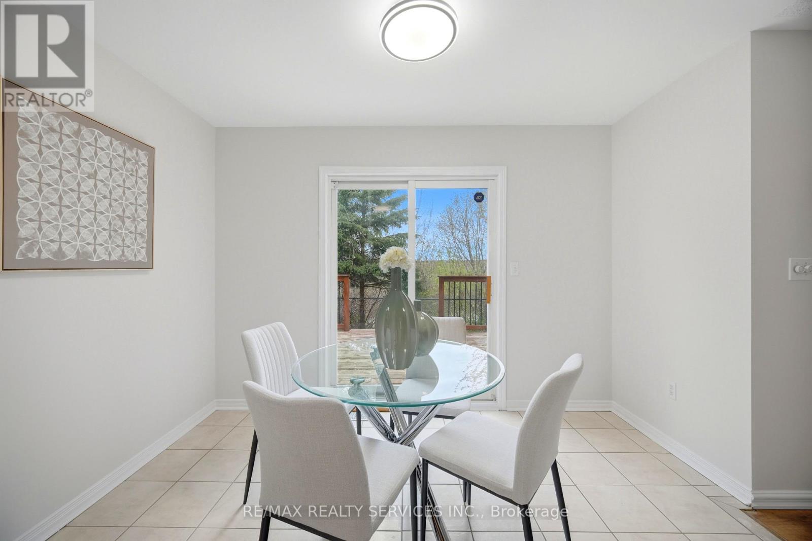 21 Upper Highlands Drive, Brampton, Ontario  L6Z 4W1 - Photo 15 - W13096726