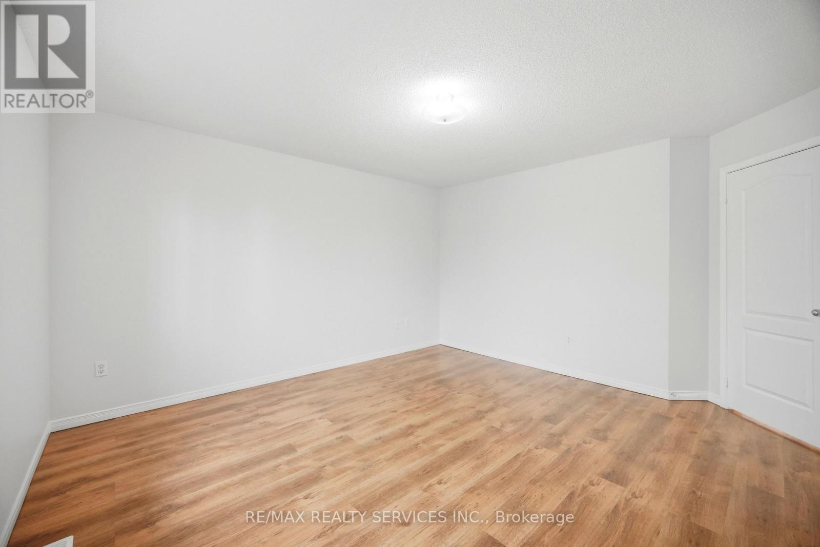 21 Upper Highlands Drive, Brampton, Ontario  L6Z 4W1 - Photo 21 - W13096726