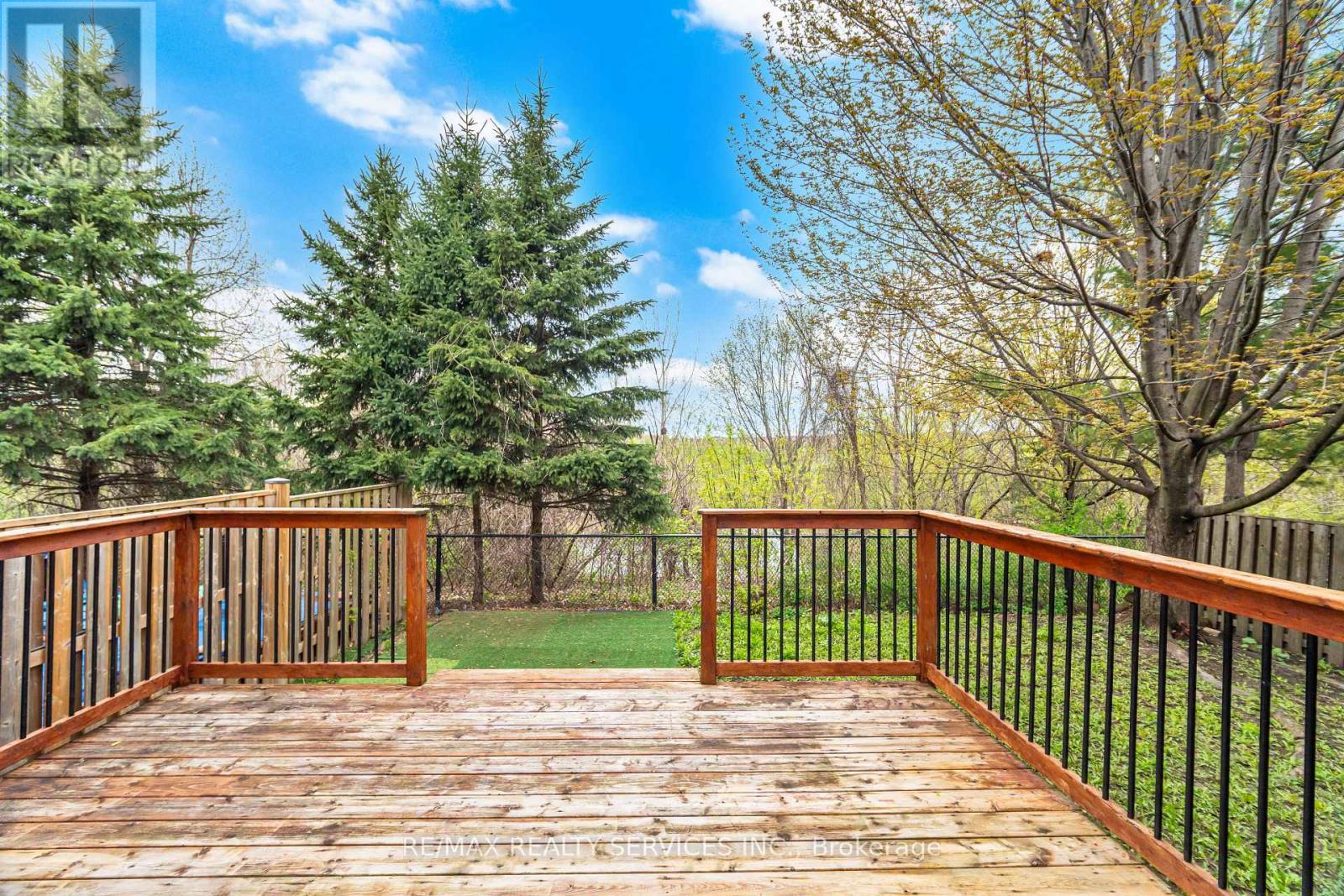 21 Upper Highlands Drive, Brampton, Ontario  L6Z 4W1 - Photo 38 - W13096726