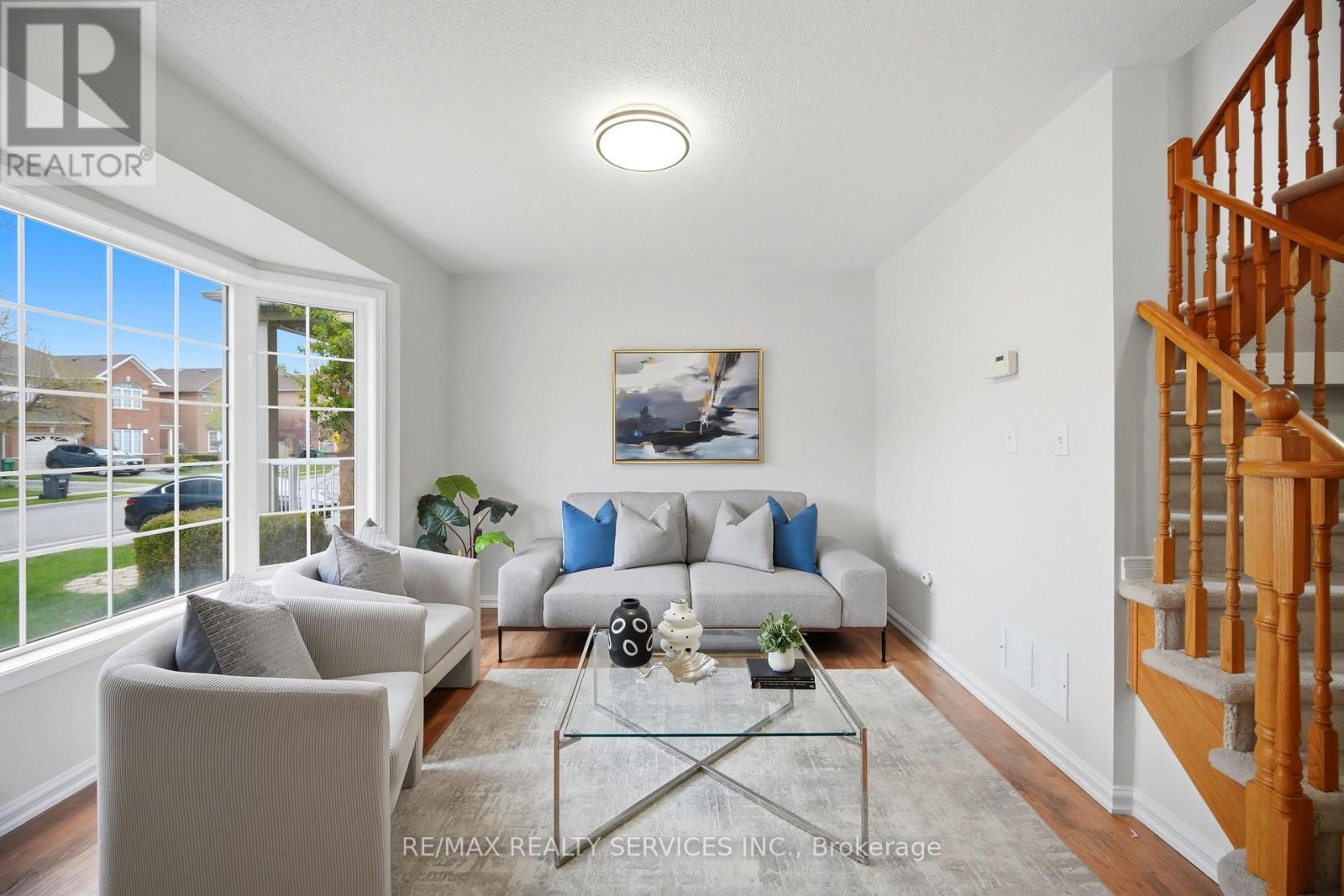21 Upper Highlands Drive, Brampton, Ontario  L6Z 4W1 - Photo 5 - W13096726