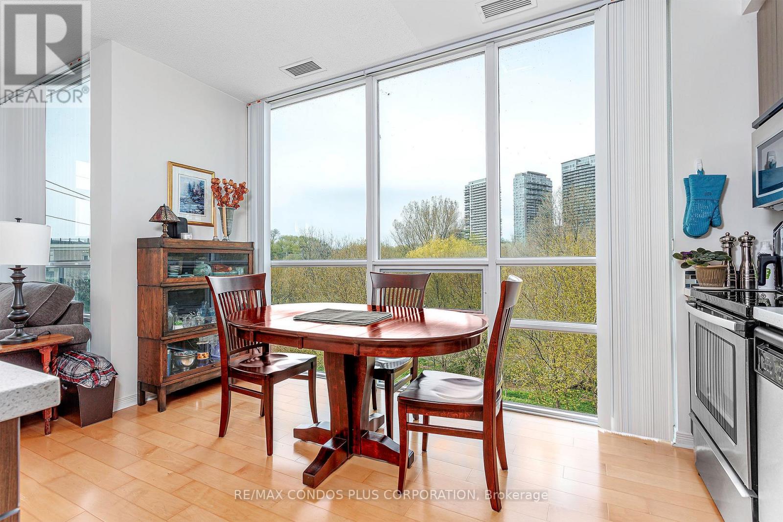 206 - 15 Legion Road, Toronto, Ontario  M8V 0A9 - Photo 6 - W13096780