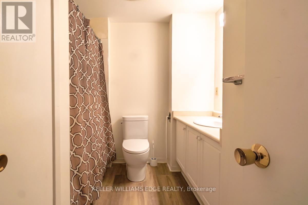93 - 680 Regency Court, Burlington, Ontario  L7N 3L9 - Photo 14 - W13096890