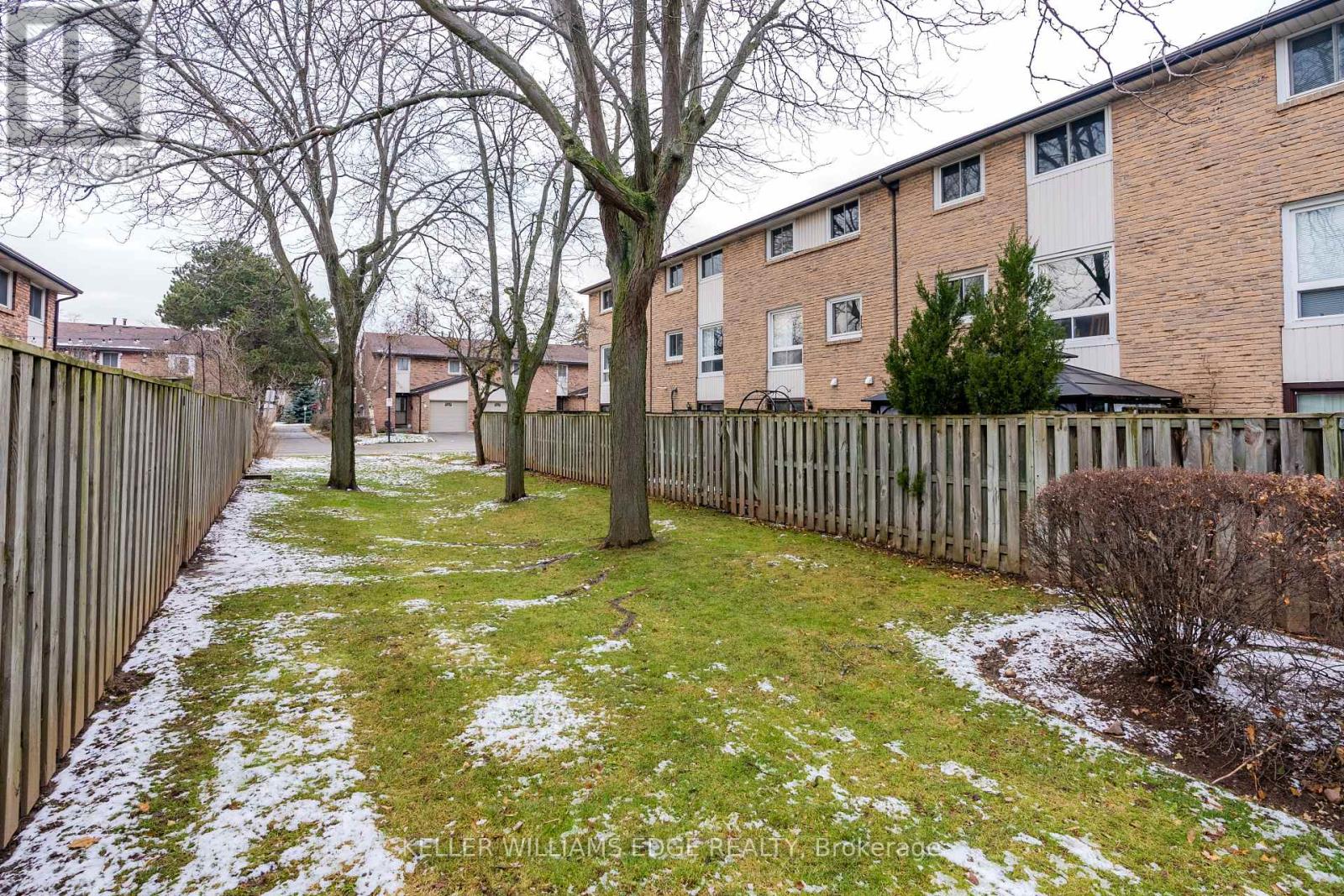 93 - 680 Regency Court, Burlington, Ontario  L7N 3L9 - Photo 32 - W13096890
