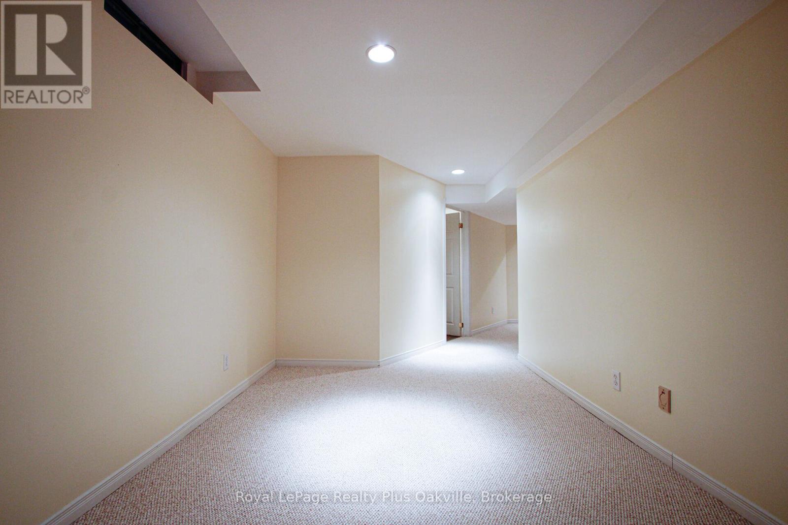 2062 Brays Lane, Oakville, Ontario  L6M 2S7 - Photo 32 - W13097150