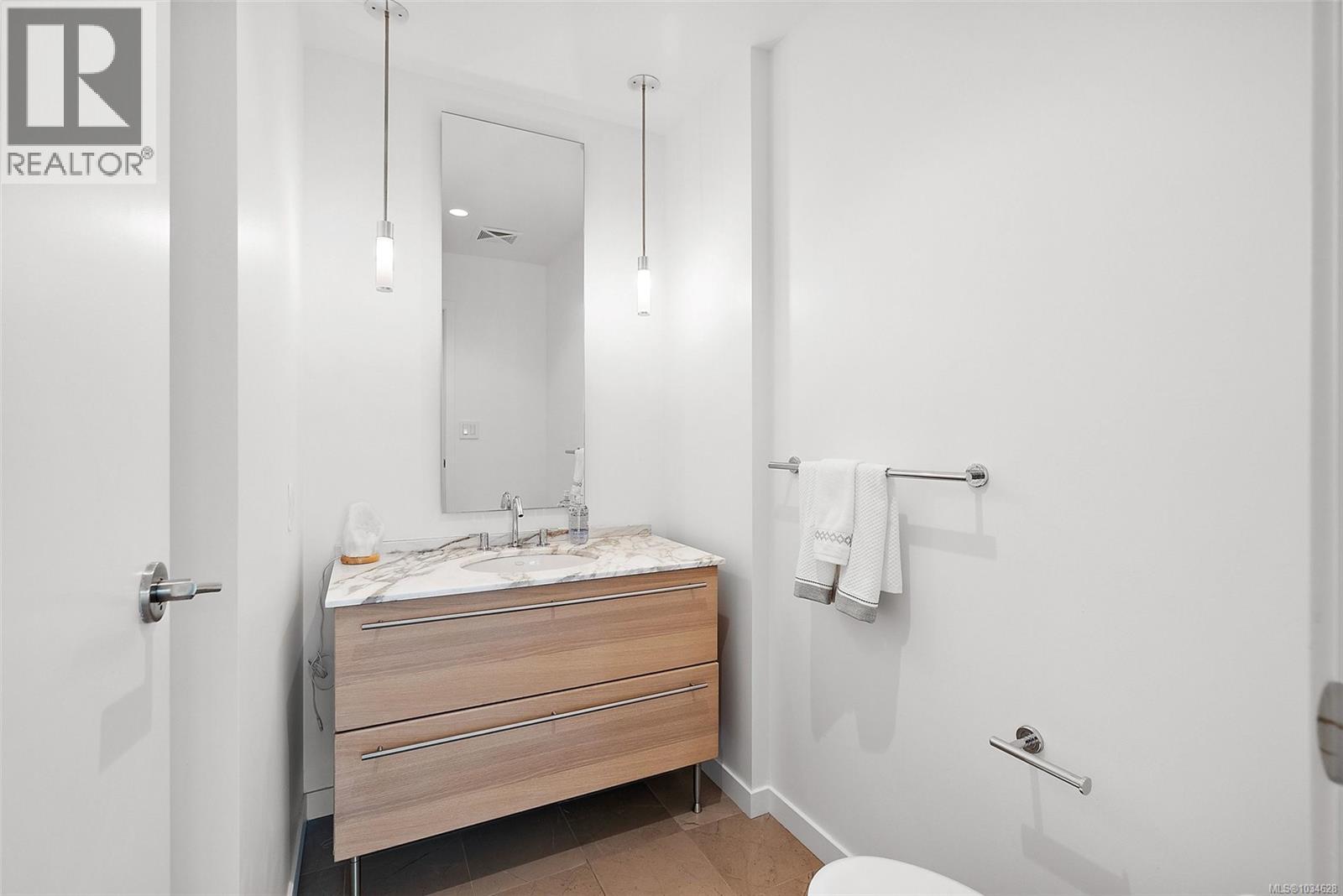 519 68 Songhees Rd, Victoria, British Columbia  V9A 0A3 - Photo 21 - 1034628