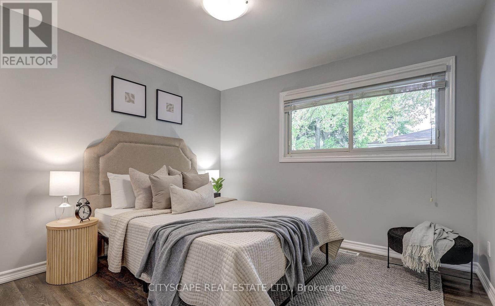 Upper - 1050 Apache Road, London East, Ontario  N5V 2W3 - Photo 8 - X13096738