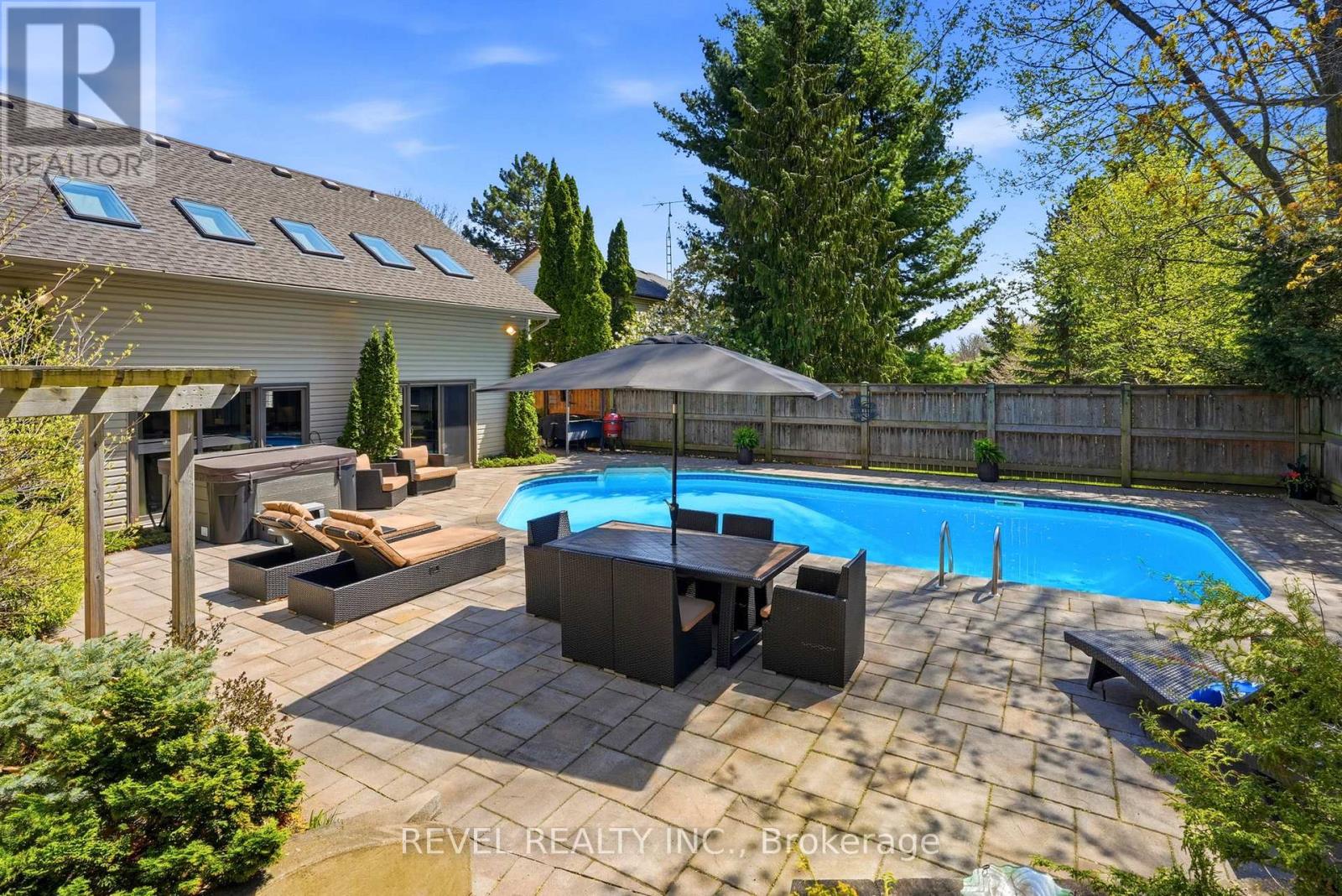 63 Millbridge Crescent, Pelham, Ontario  L0S 1E1 - Photo 33 - X13096760