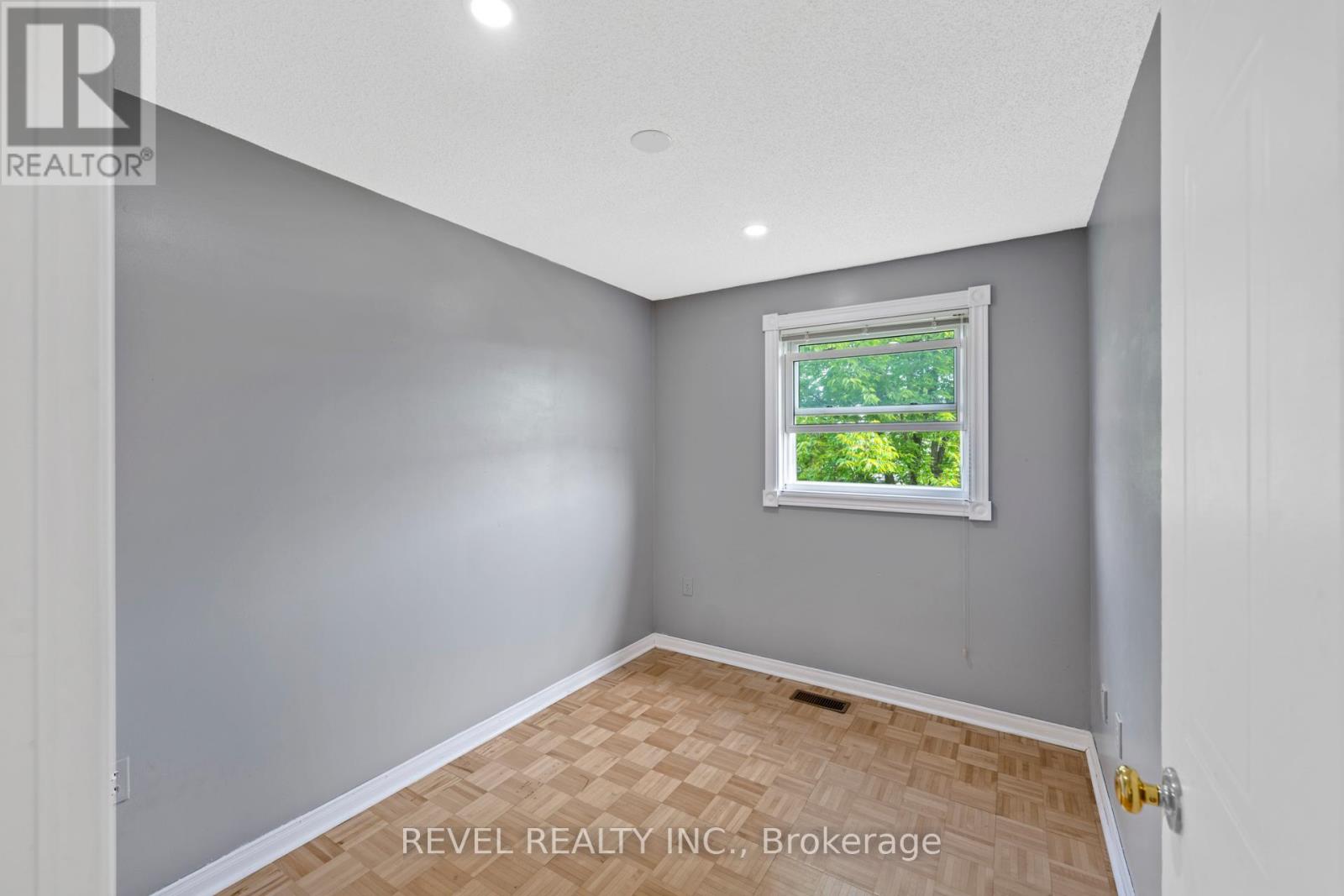 574 Mortimer Drive, Cambridge, Ontario  N3H 5M6 - Photo 9 - X13096830