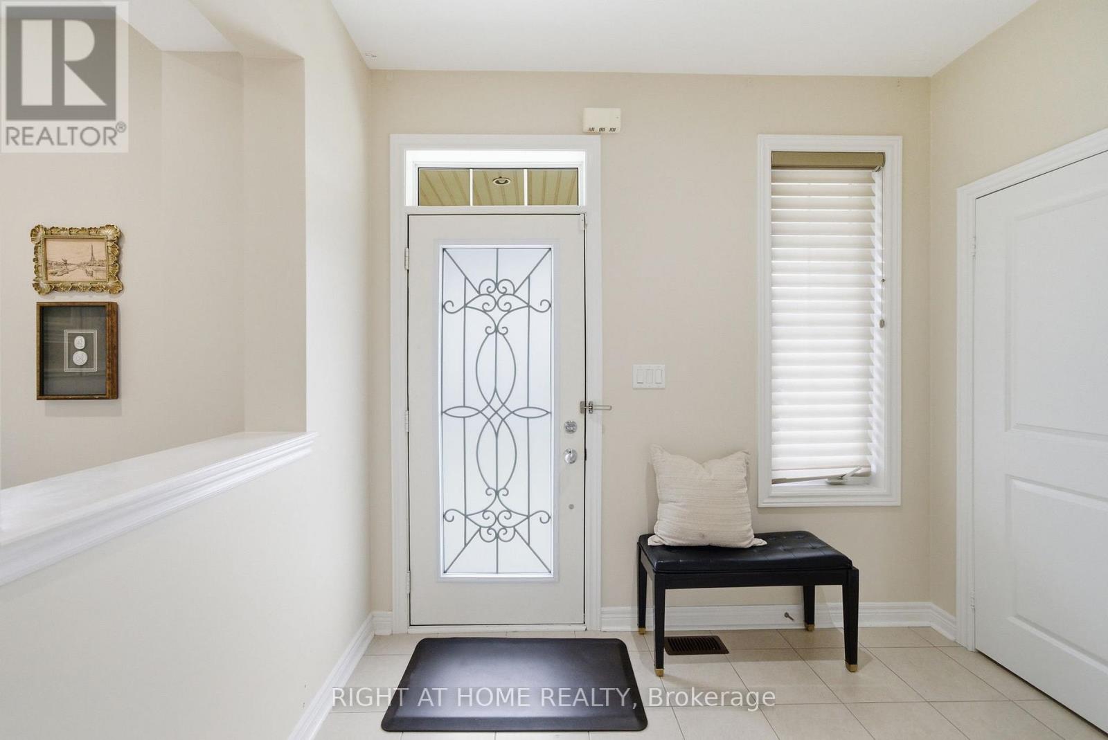 35 Gough Lane, Clarington, Ontario  L1C 0P8 - Photo 4 - E13097138