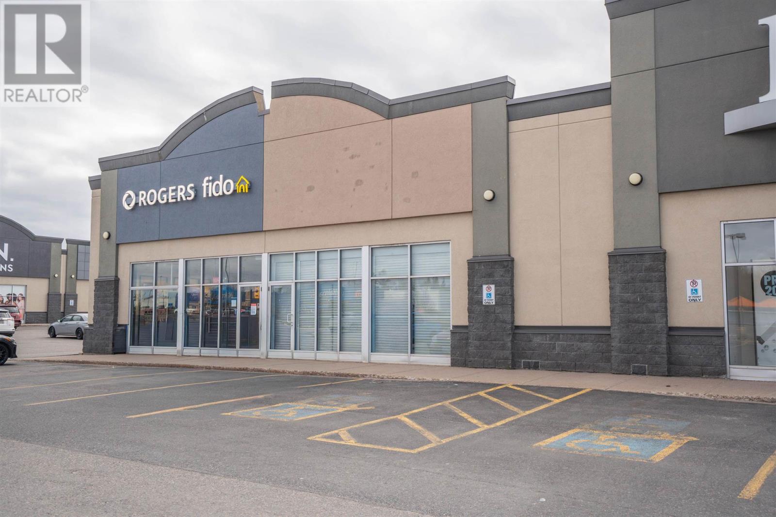 524 Great Northern Rd # 3, Sault Ste. Marie, Ontario  P6B 4P1 - Photo 3 - SM260597