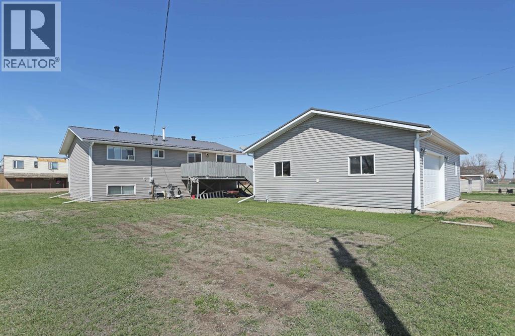 213 Centre Street, Patricia, Alberta  T0J 2K0 - Photo 40 - A2306525