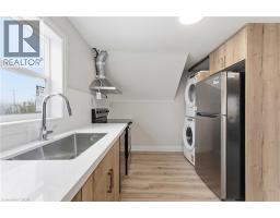 124 MCELROY Road E Unit# 2, hamilton, Ontario