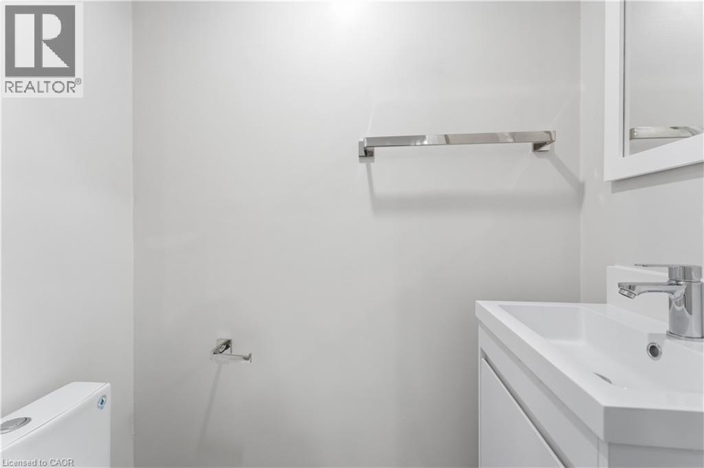 124 Mcelroy Road E Unit# 1, Hamilton, Ontario  L9A 1Y9 - Photo 10 - 40828129