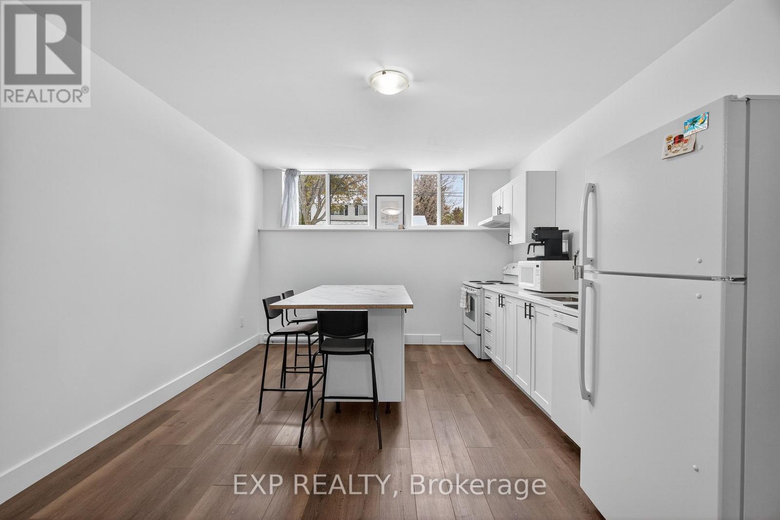 53 Lakeview Avenue, Kingston, Ontario  K7M 3T4 - Photo 3 - X13097064
