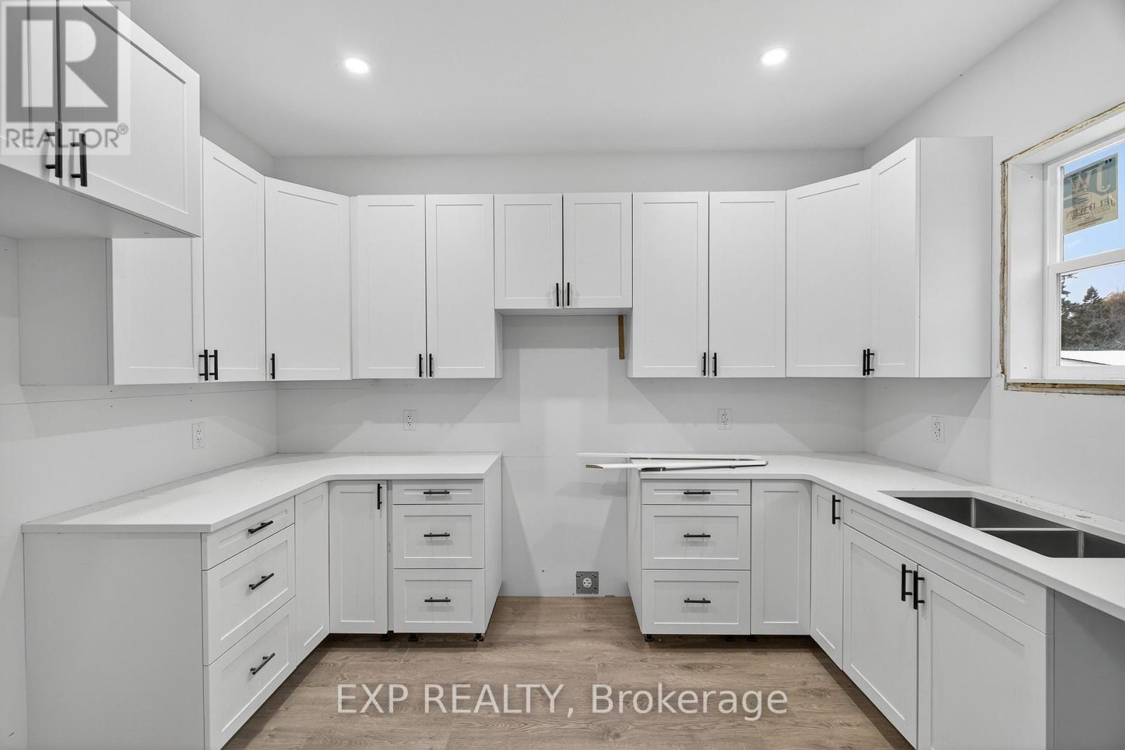 53 Lakeview Avenue, Kingston, Ontario  K7M 3T4 - Photo 32 - X13097064