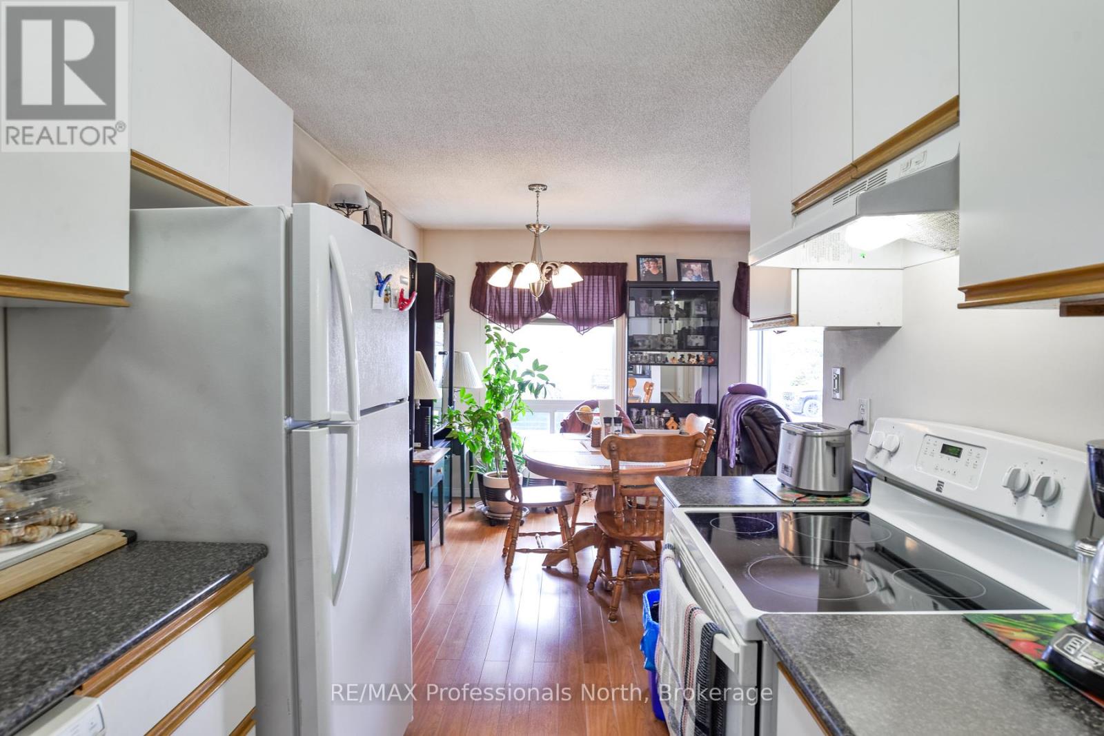 41 Pinecone Drive, Bracebridge, Ontario  P1L 2G3 - Photo 5 - X13097186