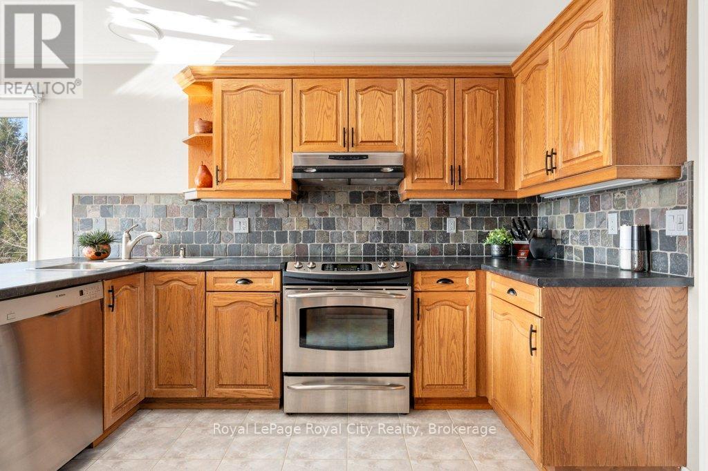 15 Manresa Court, Guelph/eramosa, Ontario  N1E 0N8 - Photo 11 - X13097202