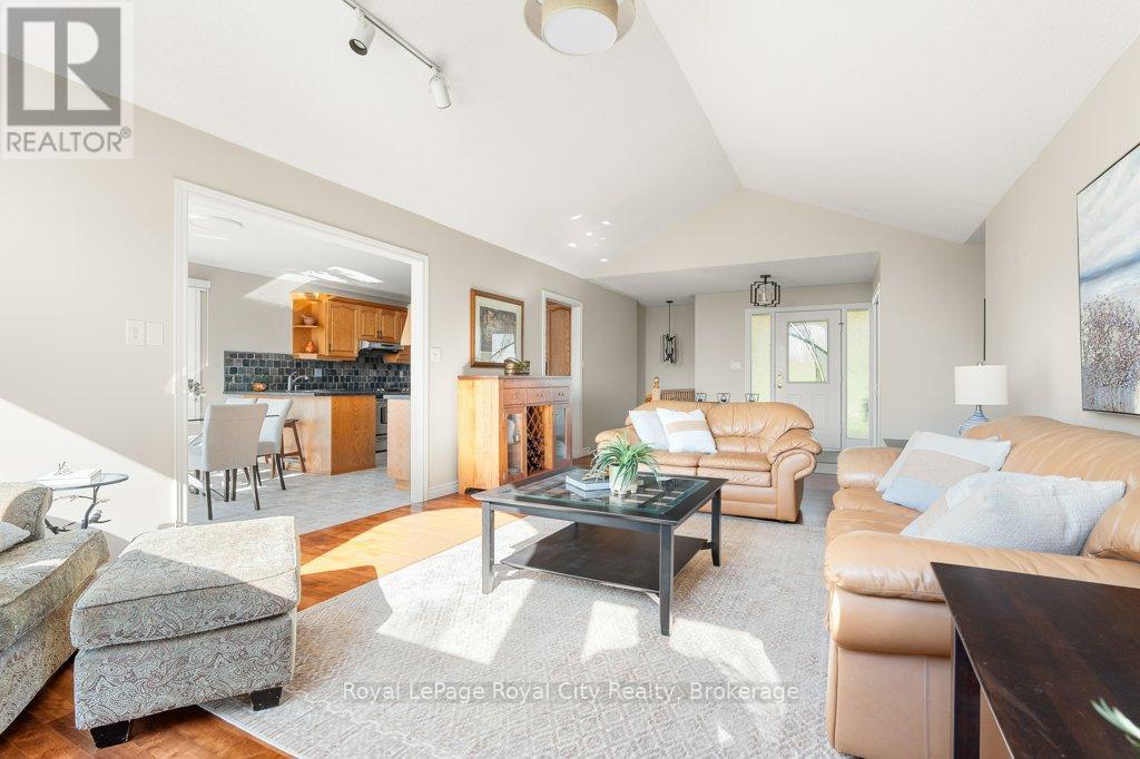 15 Manresa Court, Guelph/eramosa, Ontario  N1E 0N8 - Photo 7 - X13097202