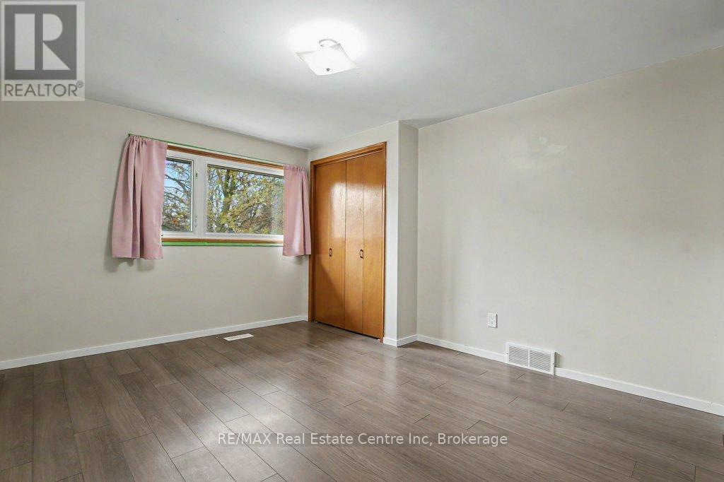 73 Harvard Road, Guelph, Ontario  N1G 2X9 - Photo 20 - X13097204