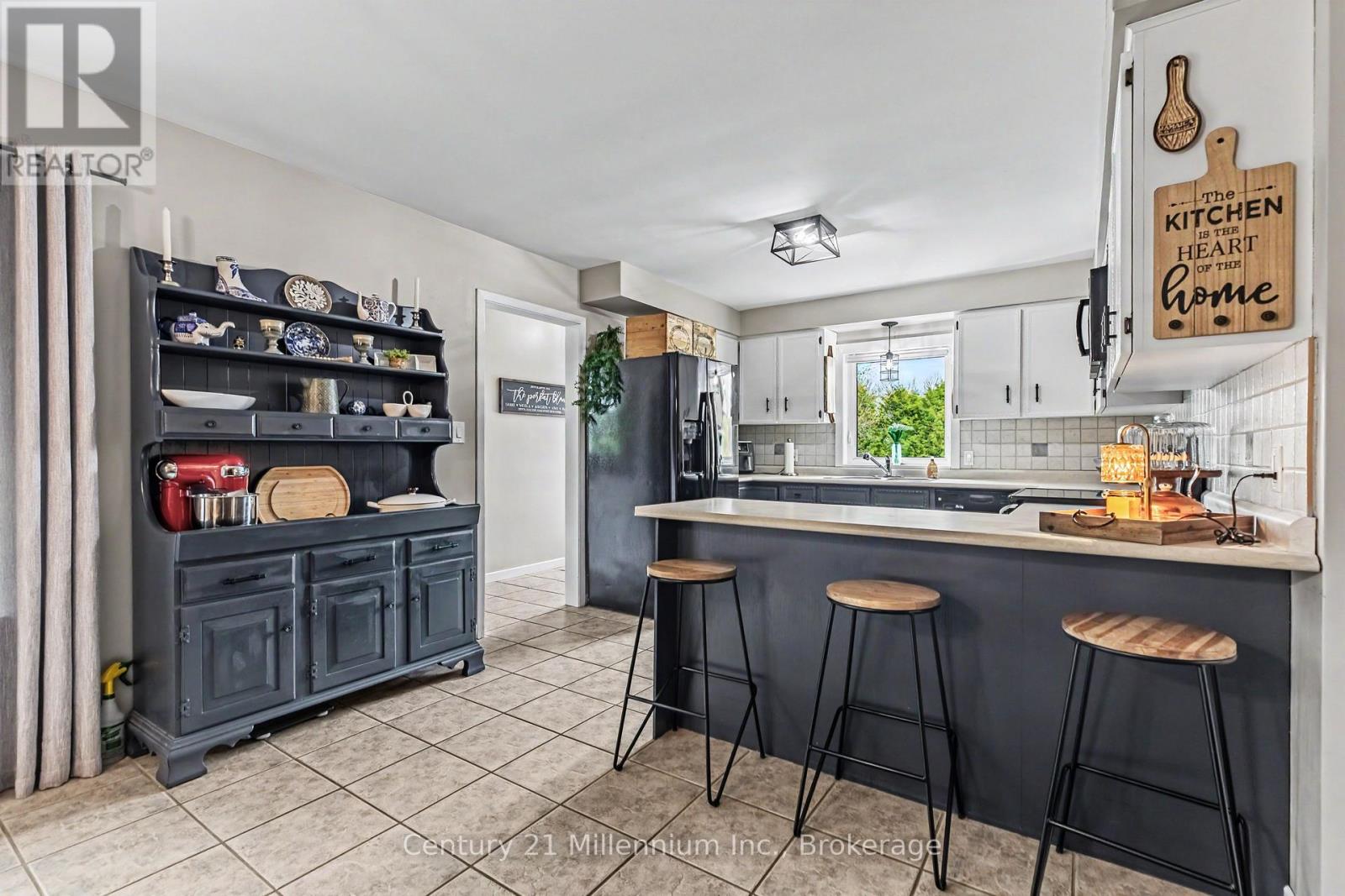 13 Highland Drive, Grey Highlands, Ontario  N0C 1E0 - Photo 17 - X13097302