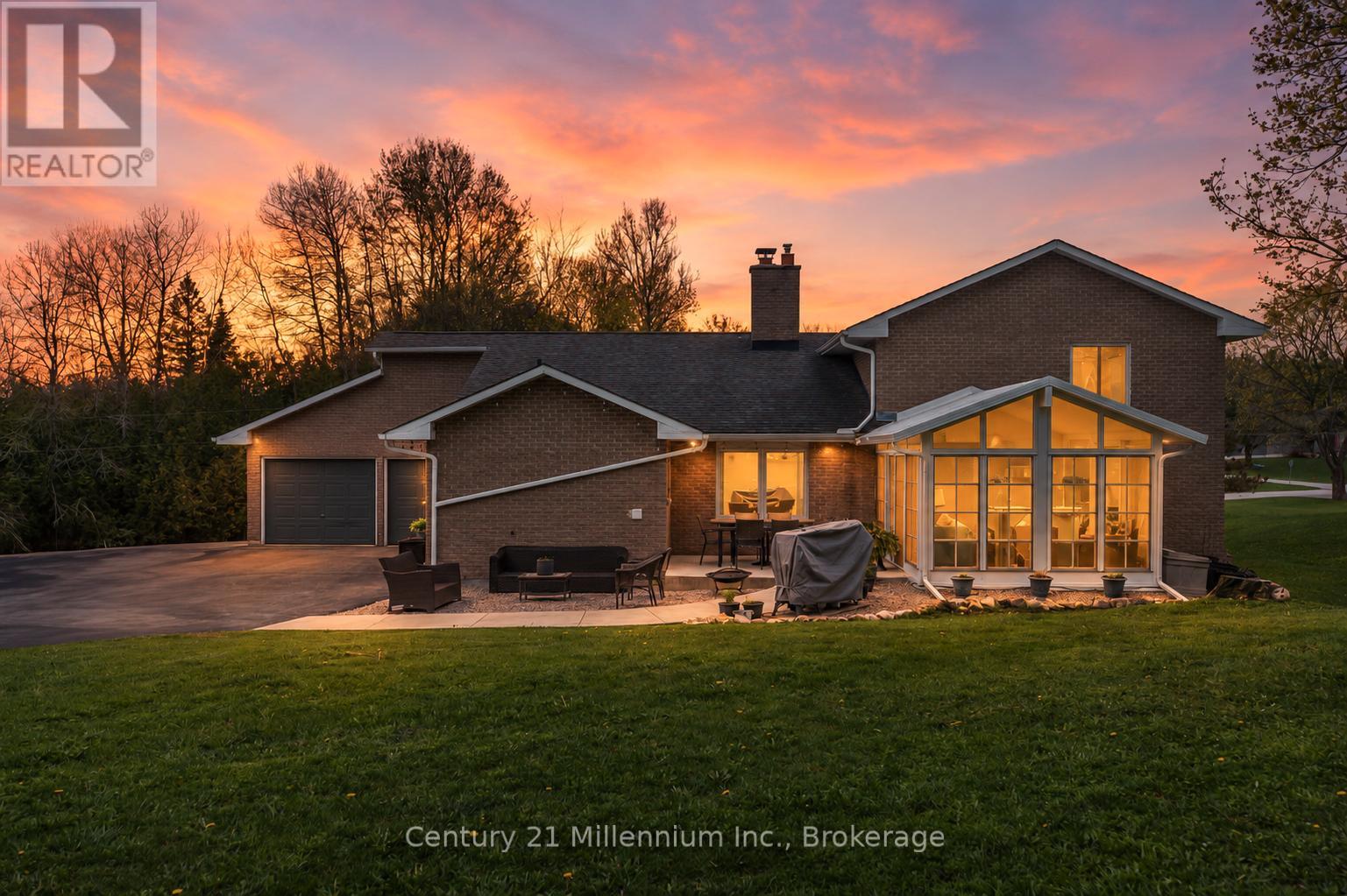 13 Highland Drive, Grey Highlands, Ontario  N0C 1E0 - Photo 4 - X13097302