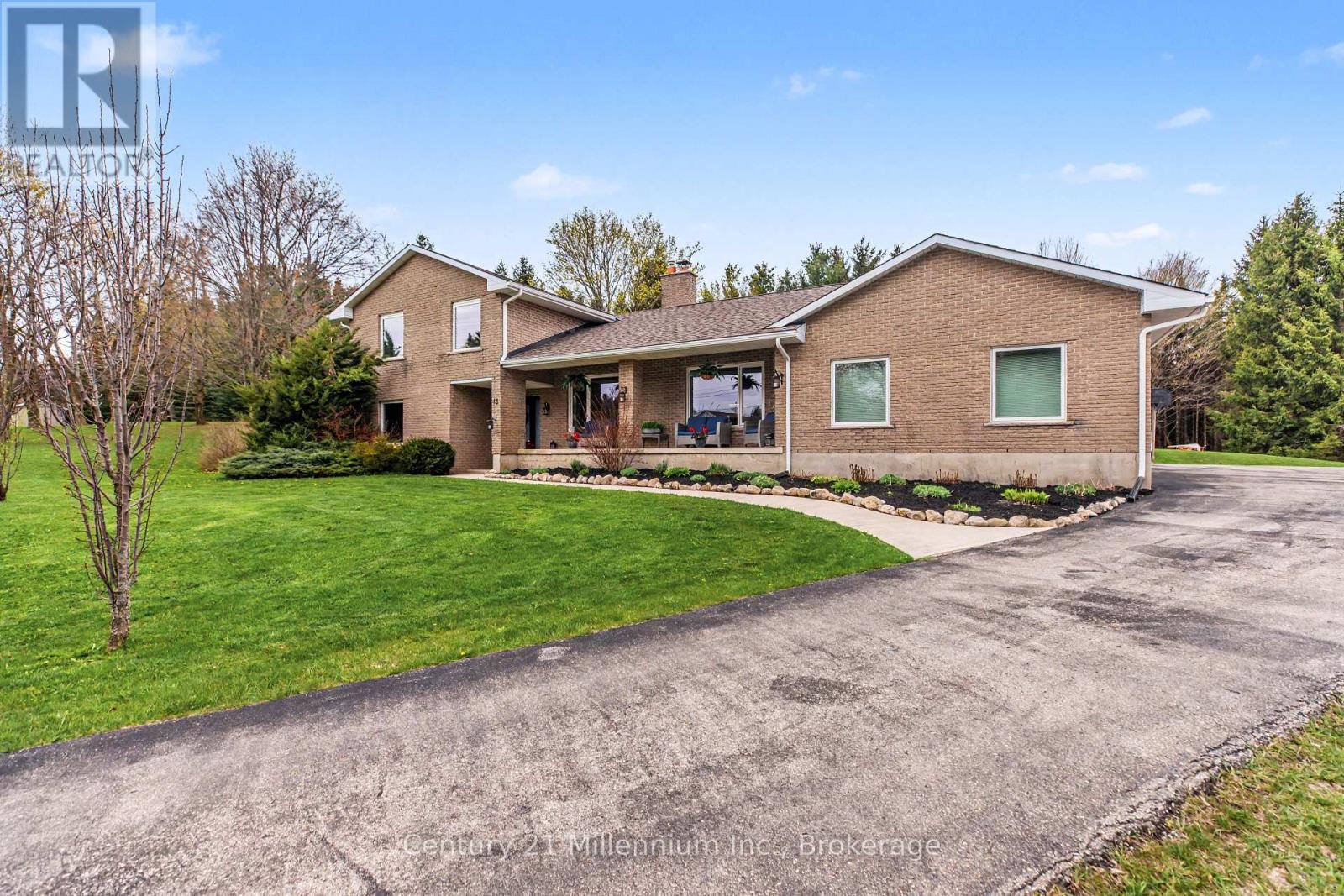 13 Highland Drive, Grey Highlands, Ontario  N0C 1E0 - Photo 8 - X13097302