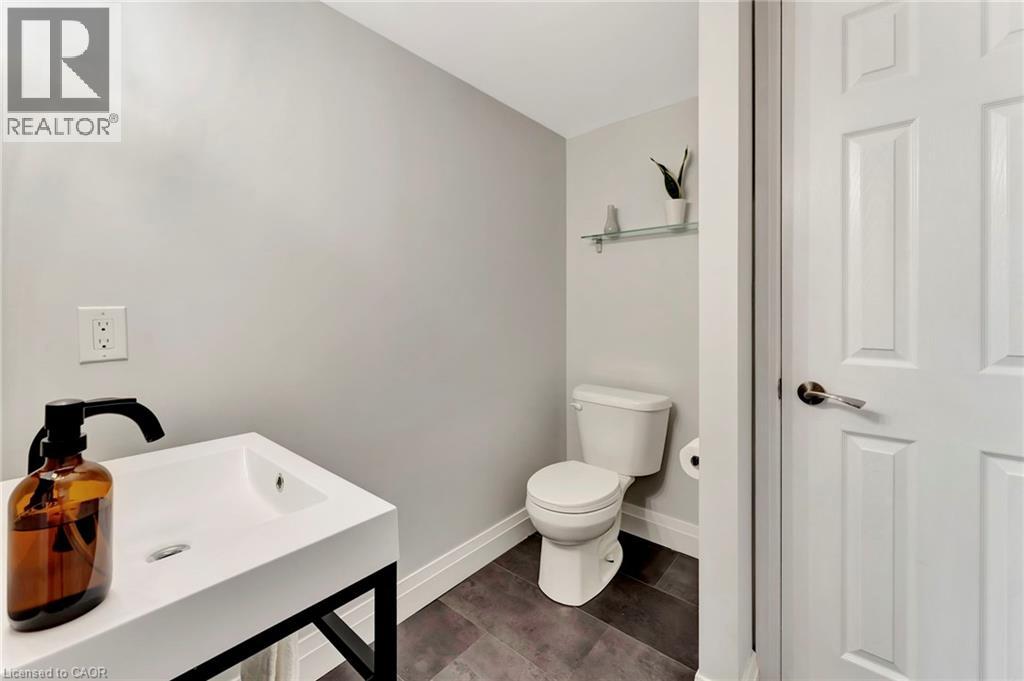 350 Fisher Mills Road Unit# 38, Cambridge, Ontario  N3C 0G8 - Photo 15 - 40827854