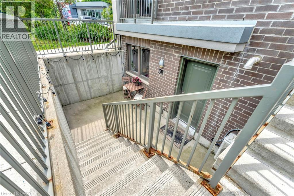 350 Fisher Mills Road Unit# 38, Cambridge, Ontario  N3C 0G8 - Photo 4 - 40827854