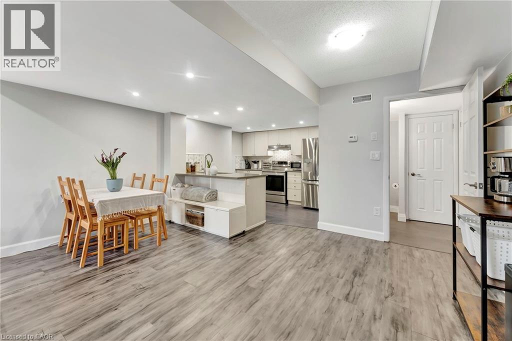 350 Fisher Mills Road Unit# 38, Cambridge, Ontario  N3C 0G8 - Photo 8 - 40827854