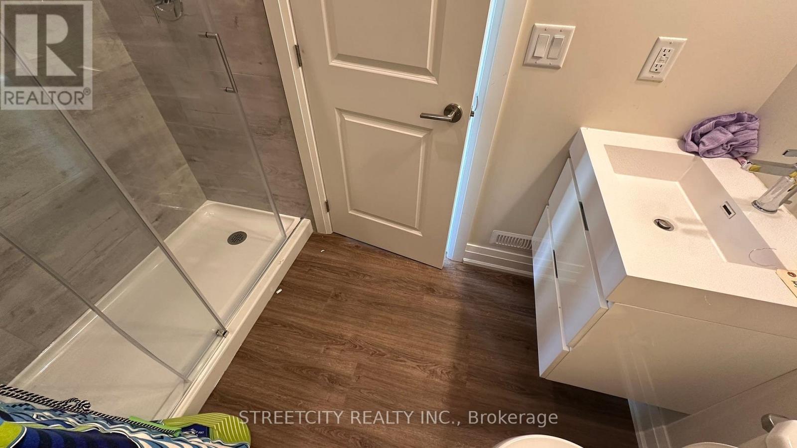2347 Callingham Drive, London North, Ontario  N6G 5B8 - Photo 3 - X13096988