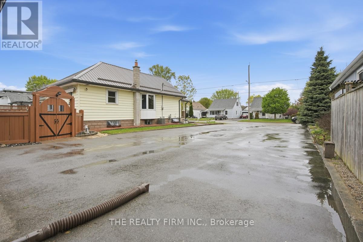 201 Giles Street, London East, Ontario  N5Z 2V9 - Photo 35 - X13097114