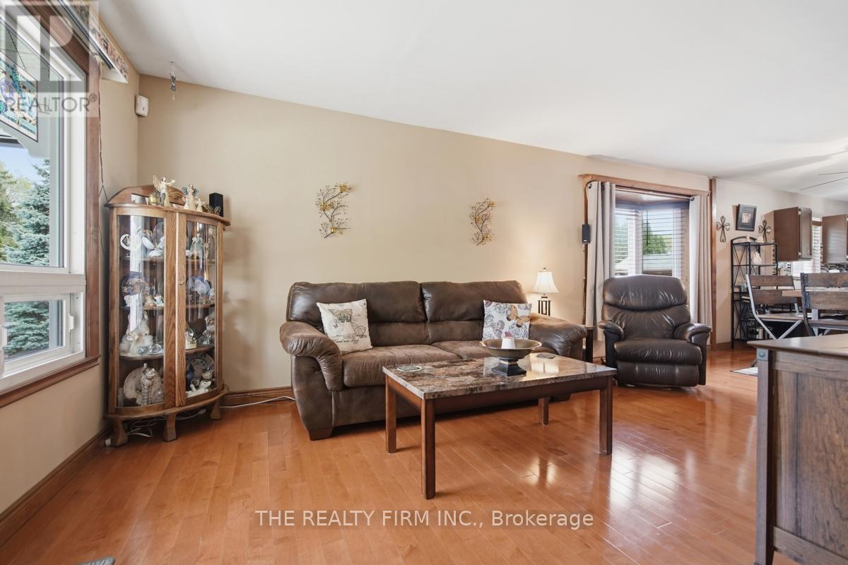 201 Giles Street, London East, Ontario  N5Z 2V9 - Photo 5 - X13097114