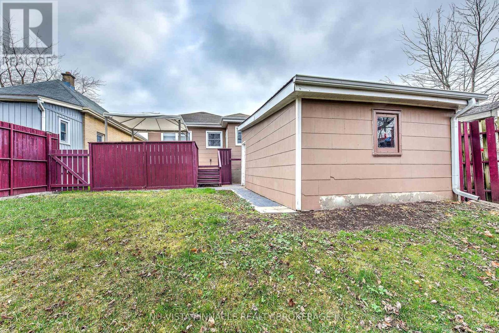 1632 Churchill Avenue, London East, Ontario  N5W 2K9 - Photo 25 - X13097188