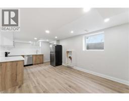 124 MCELROY Road E Unit# 3, hamilton, Ontario