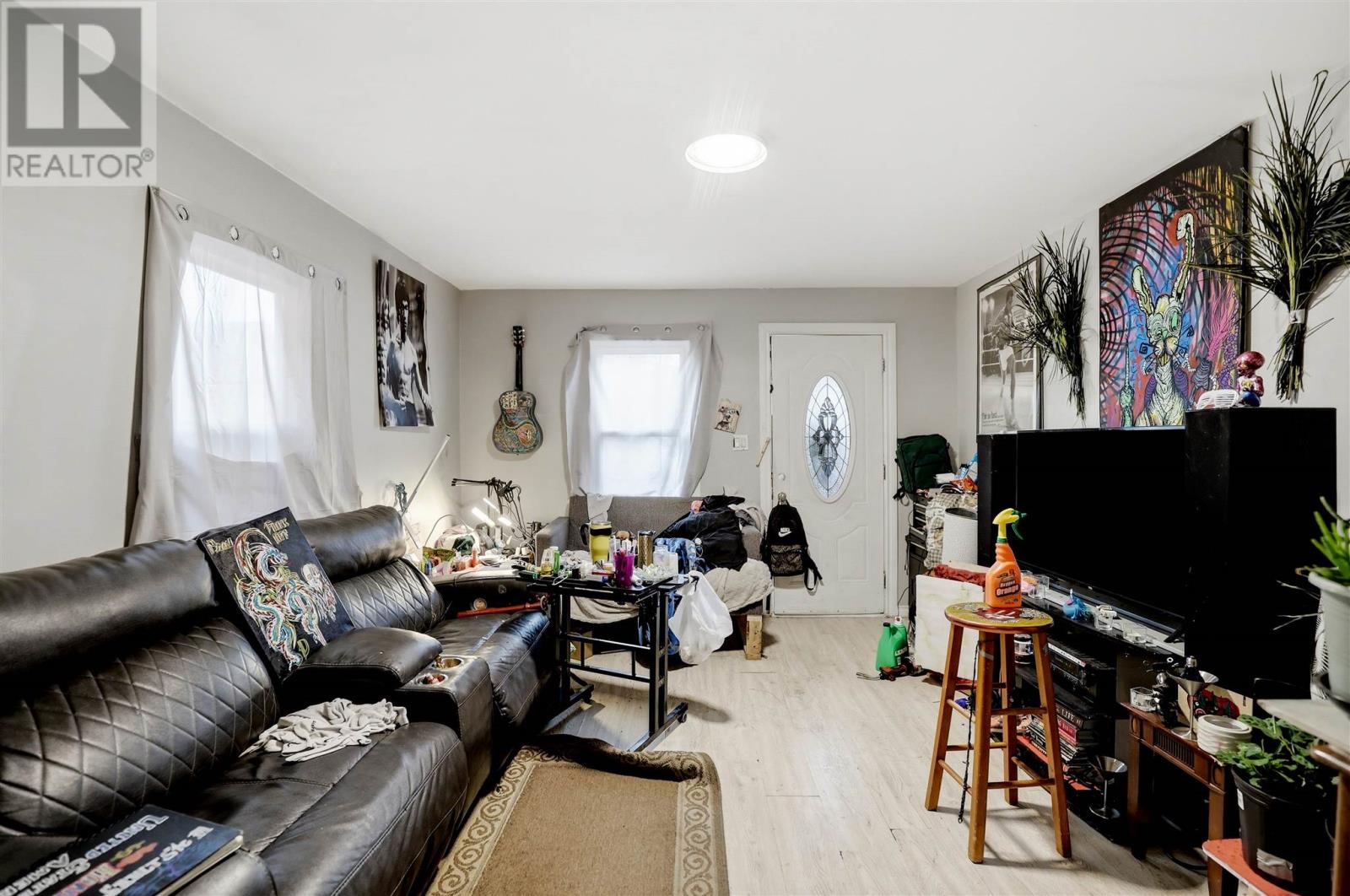 733 Mckenzie Ave, Sault Ste. Marie, Ontario  P6C 1H2 - Photo 4 - SM260919
