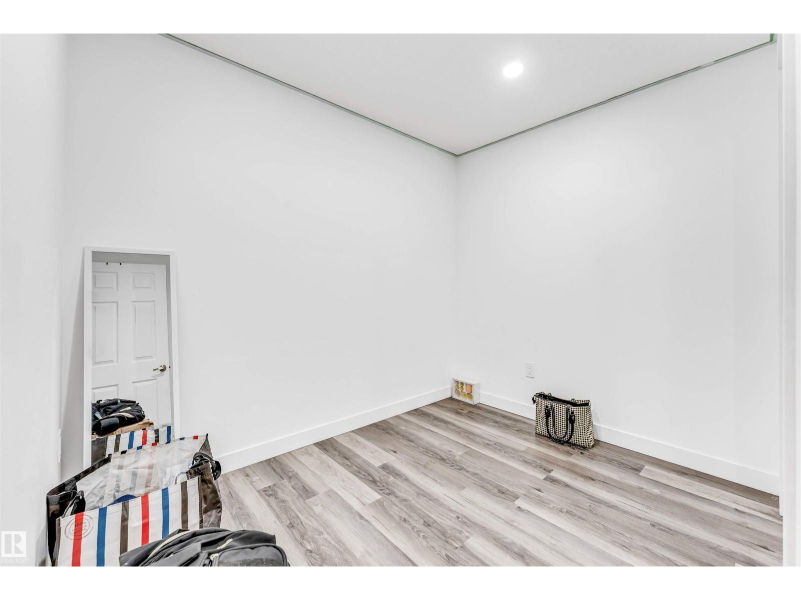 1715 27 St Nw, Edmonton, Alberta  T6T 2G6 - Photo 32 - E4486266