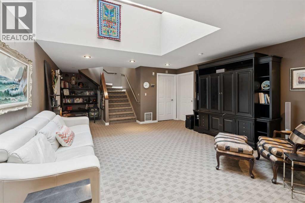 121 Patton Place Sw, Calgary, Alberta  T2V 5E1 - Photo 32 - A2306145