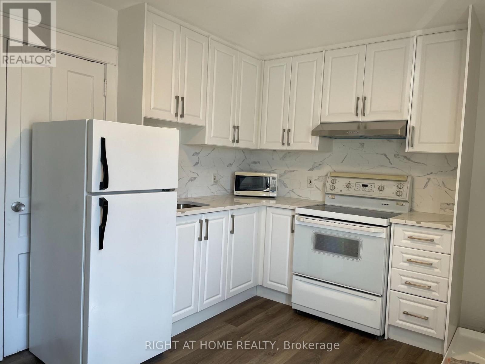 411b Preston Street, Ottawa, Ontario  K1S 4N1 - Photo 3 - X13097018