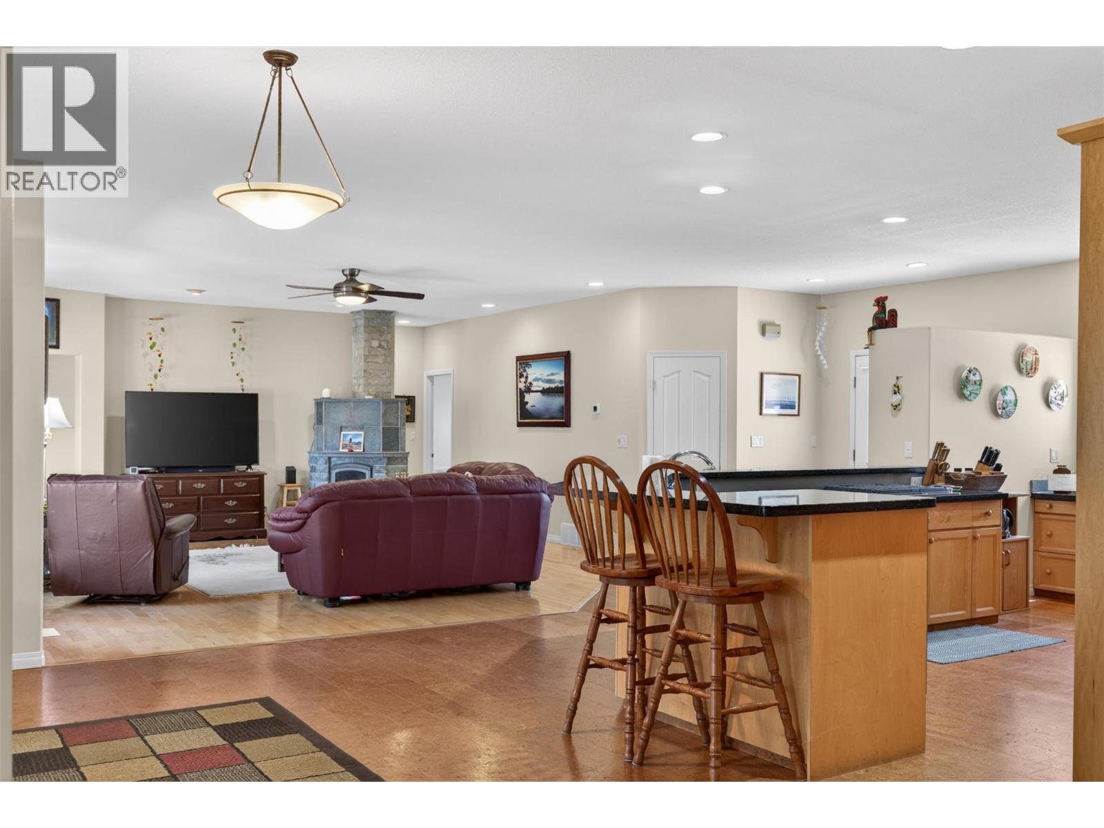 5102 Riverside Drive, Fairmont Hot Springs, British Columbia  V0B 1L1 - Photo 48 - 10386294