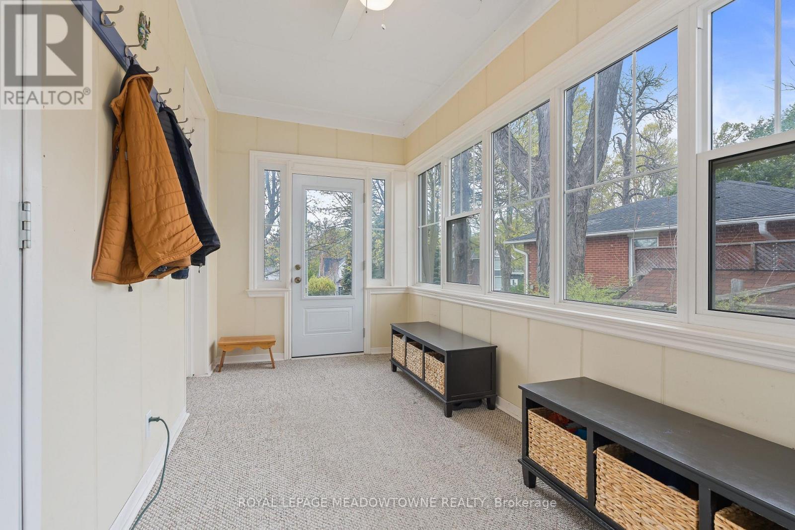 8 Queen Street, Halton Hills, Ontario  L7G 2E4 - Photo 23 - W13096092