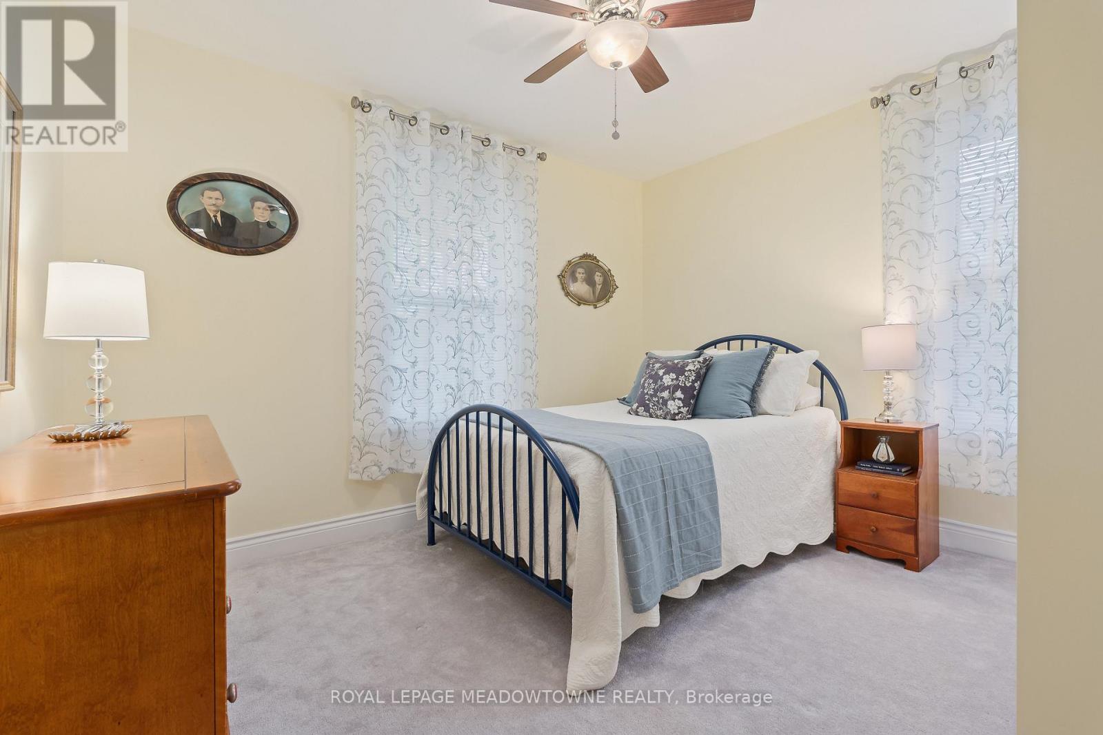 8 Queen Street, Halton Hills, Ontario  L7G 2E4 - Photo 27 - W13096092